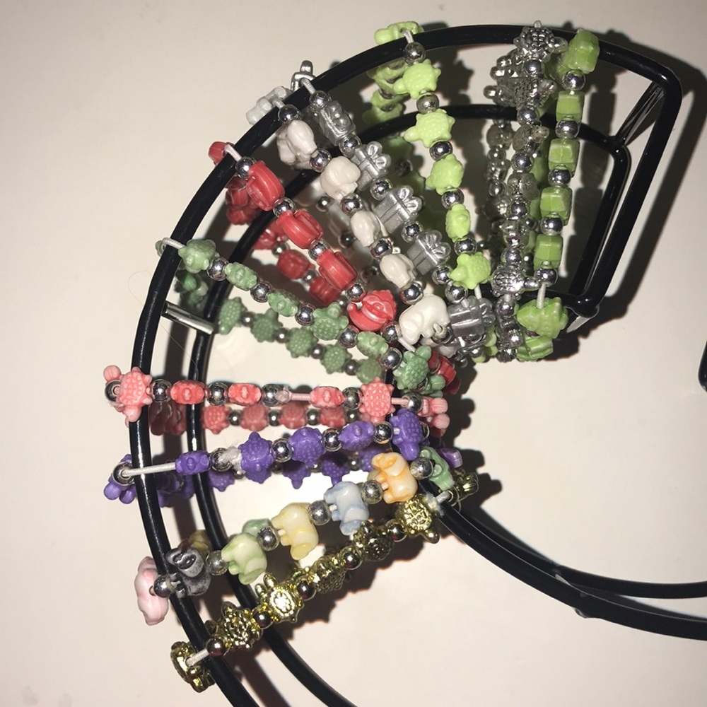 10 colorful Trrtlz bracelets